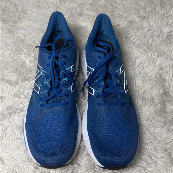 Fresh Foam X Vongo v5 - Blue with Laser Blue - Men's - Picture 3 of 6